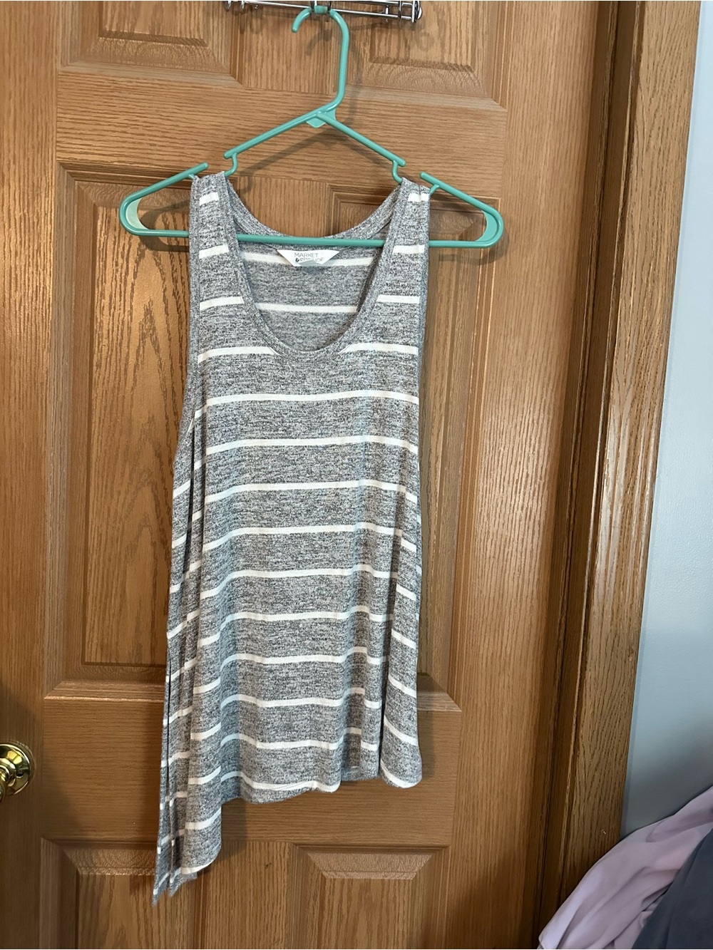 STITCH FIX- Market & Spruce Striped Gray & White Sleeveless Side Knot Tank Top